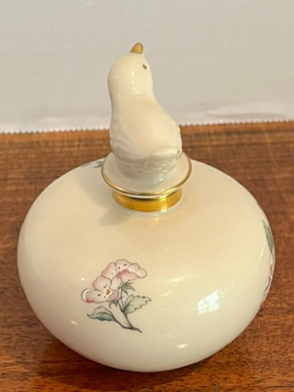 Vtg Lenox Serenade Porcelain Perfume Bottle with Bird Stopper Floral Gold Gilt - Picture 2 of 7